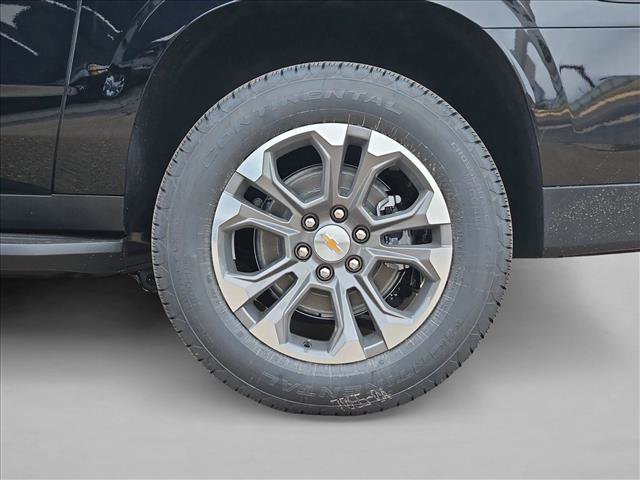 New 2026 Chevrolet Suburban LT AWD/4WD image 10