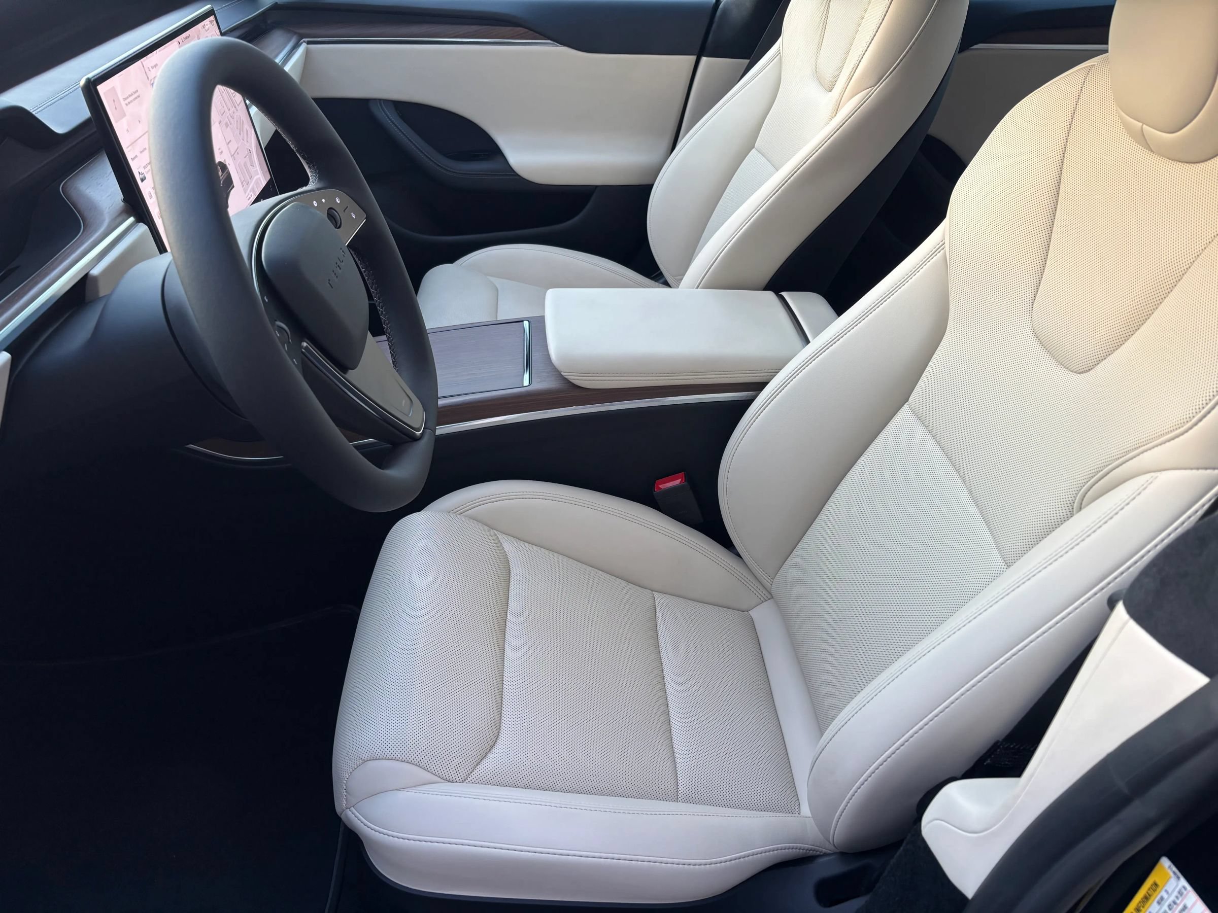 Used 2023 Tesla Model S AWD/4WD image 11