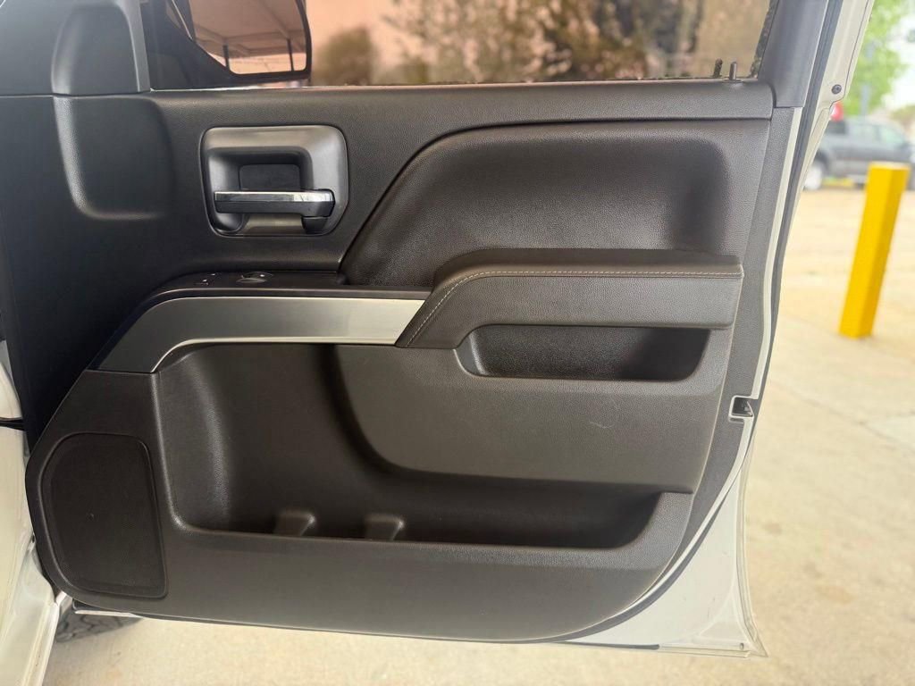 Used 2018 Chevrolet Silverado 1500 LT w/ Texas Edition RWD image 20