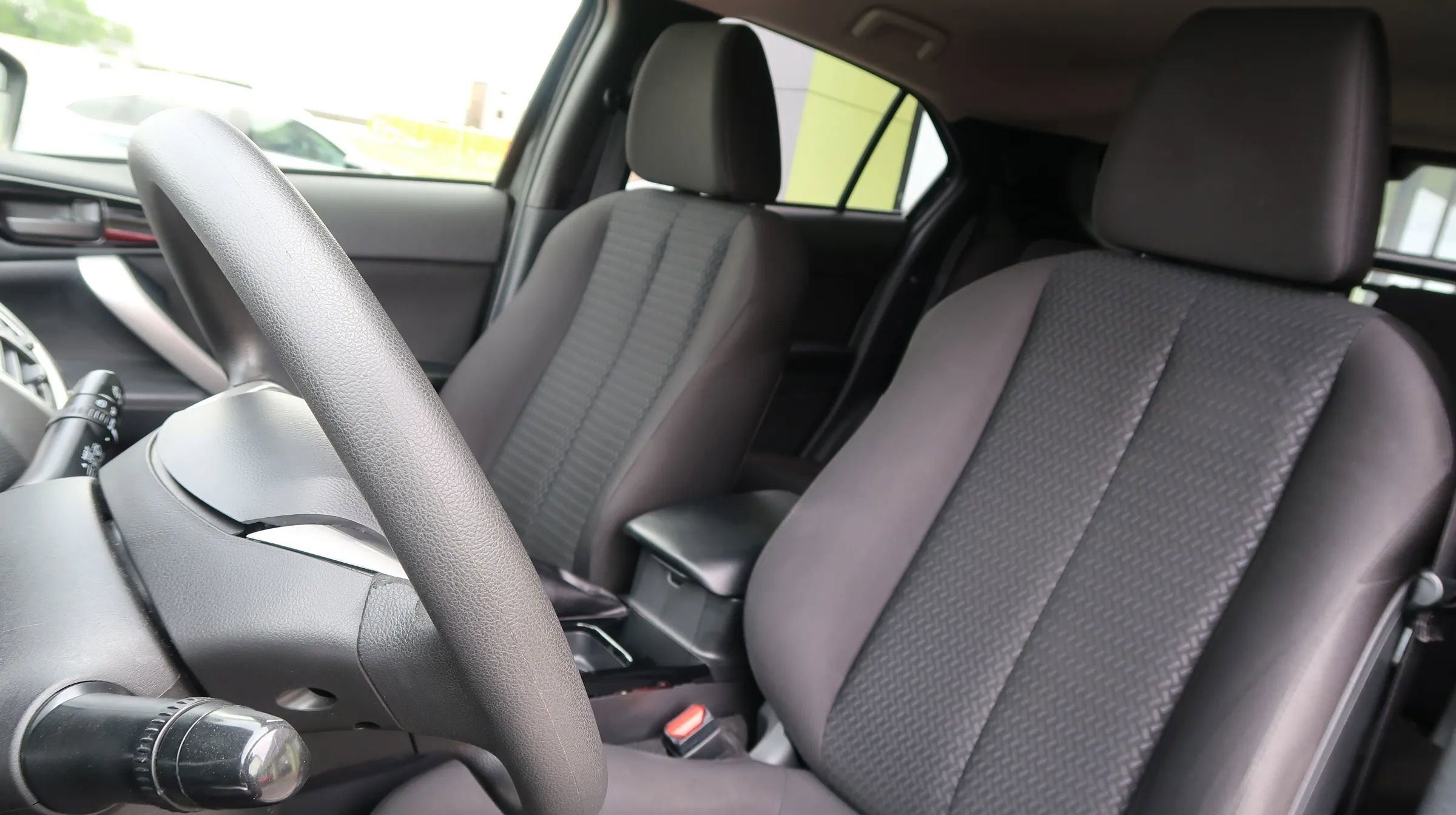 Used 2019 Mitsubishi Eclipse Cross ES image 17