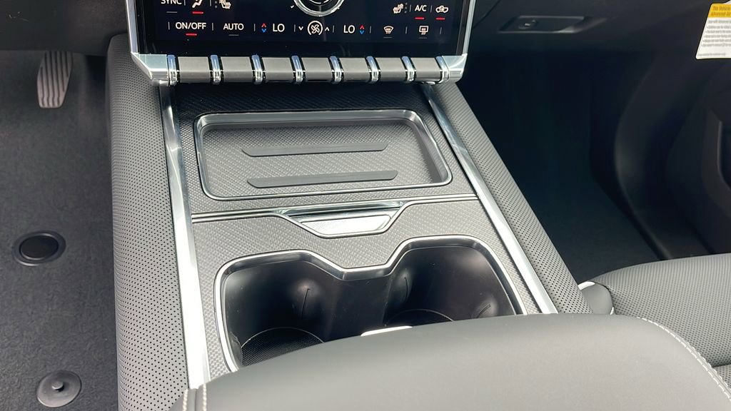New 2026 GMC Sierra EV Elevation image 19