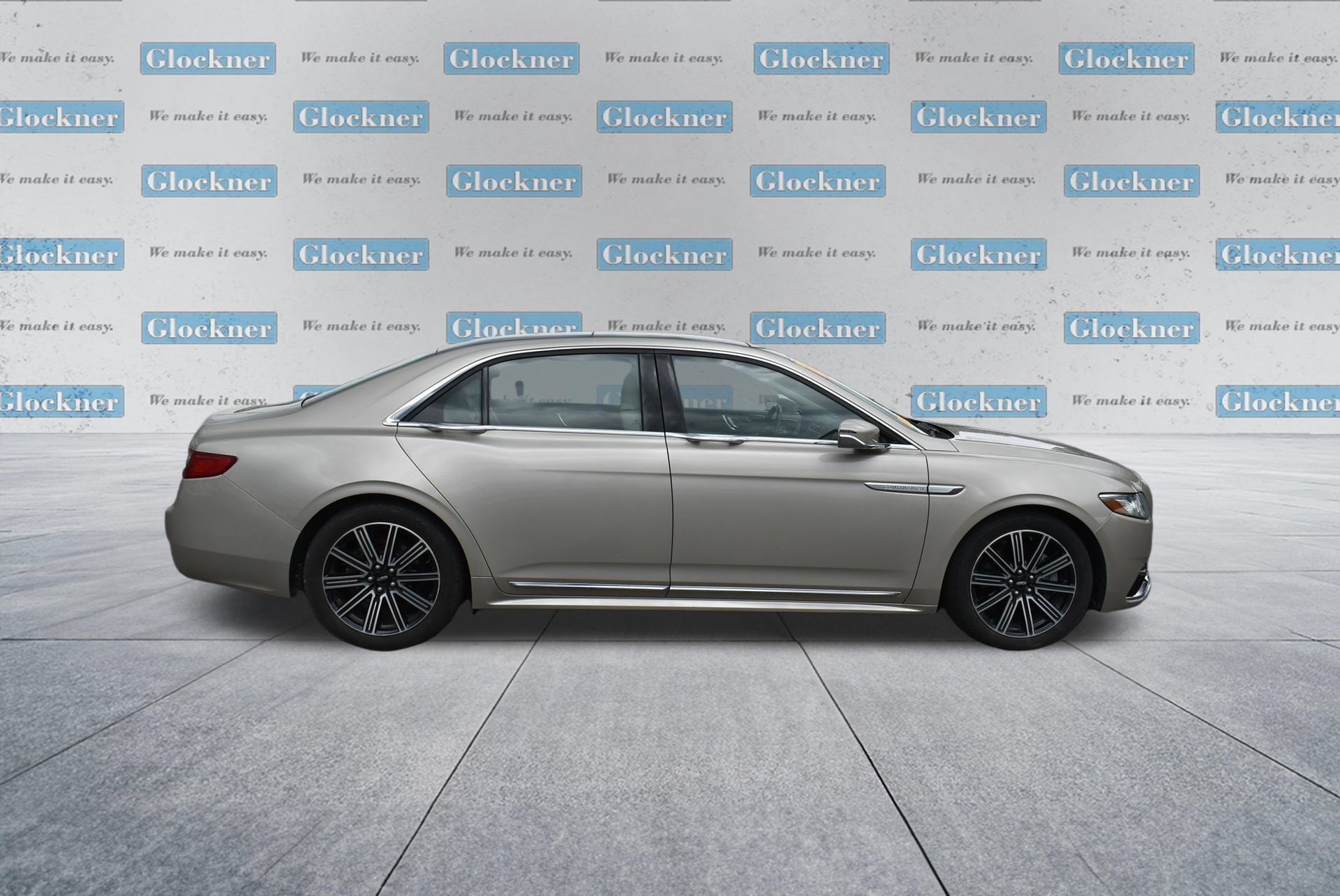 Used 2017 Lincoln Continental Reserve w/ Climate Package AWD/4WD image 4