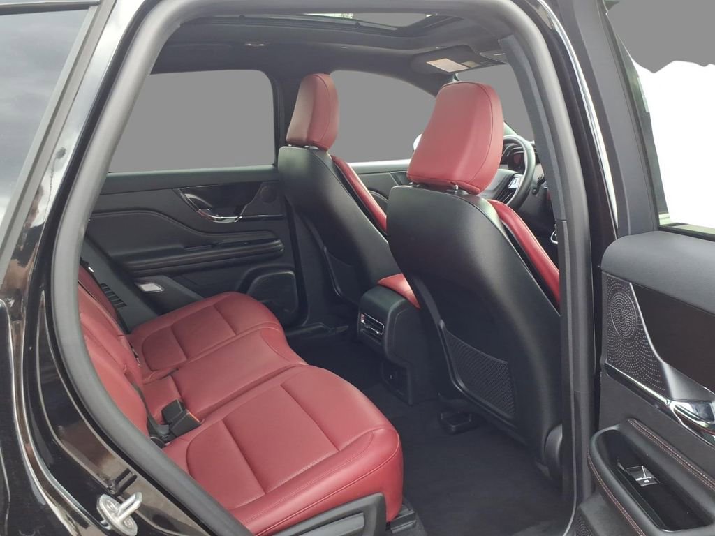 Certified 2024 Lincoln Corsair Grand Touring image 11