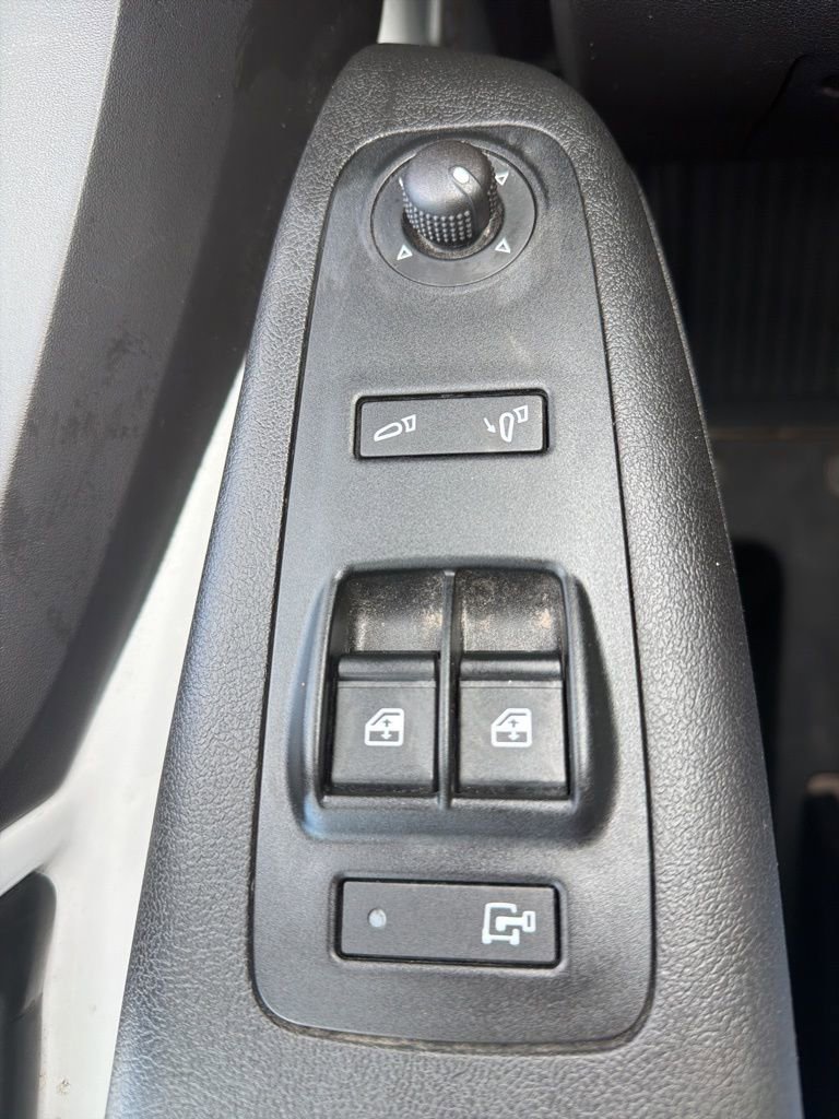 Used 2024 RAM ProMaster 2500 w/ Convenience Group FWD image 6