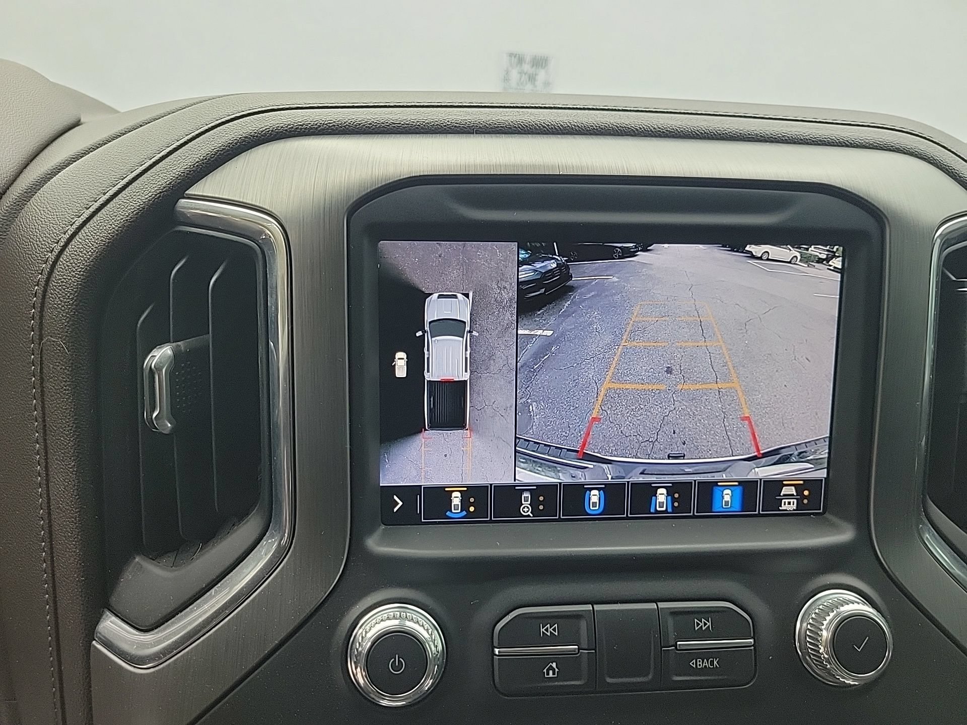 Used 2021 GMC Sierra 2500 Denali w/ Denali Ultimate Package AWD/4WD image 34
