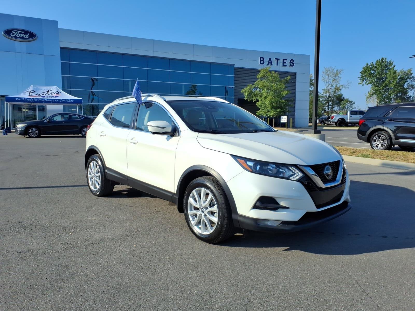 Used 2022 Nissan Rogue Sport SV w/ Technology Package