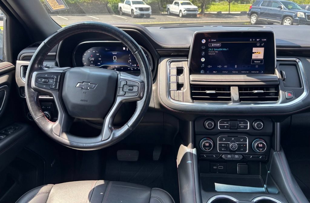 Used 2022 Chevrolet Tahoe RST w/ Luxury Package AWD/4WD image 31