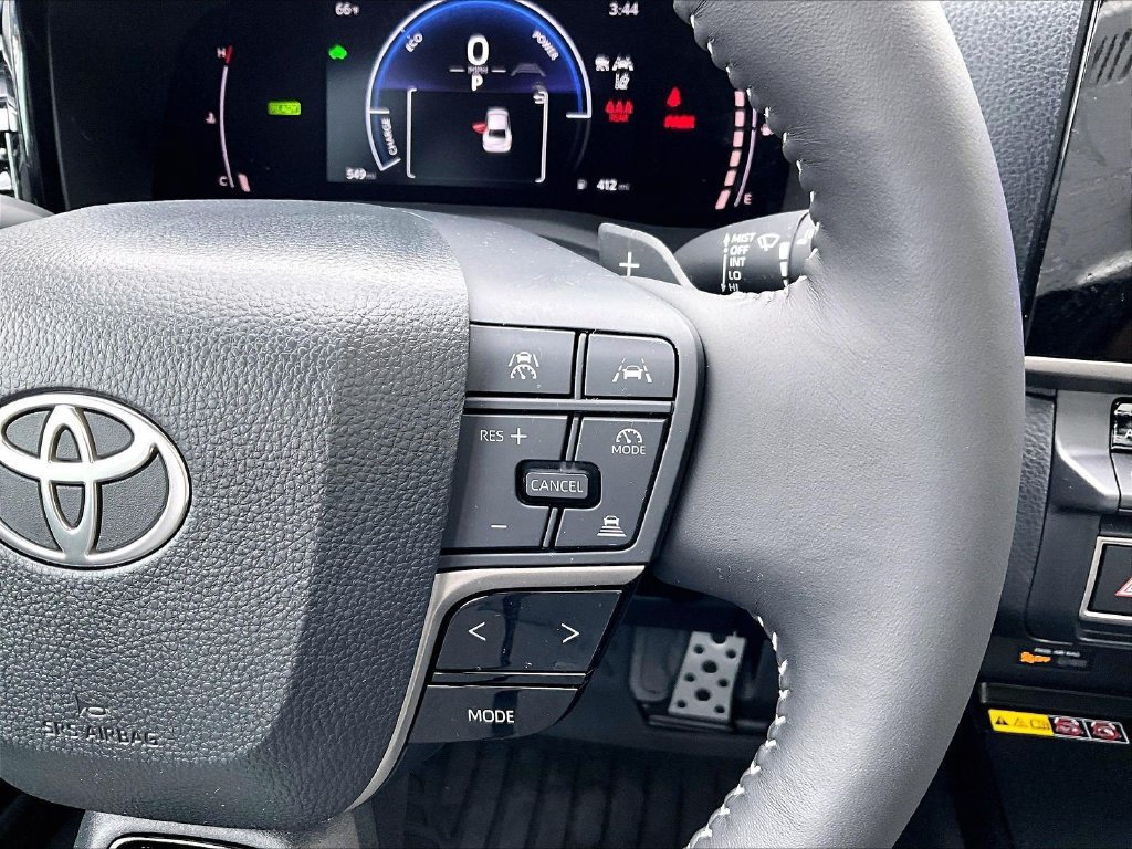Used 2026 Toyota Camry SE w/ Convenience Package AWD/4WD image 24