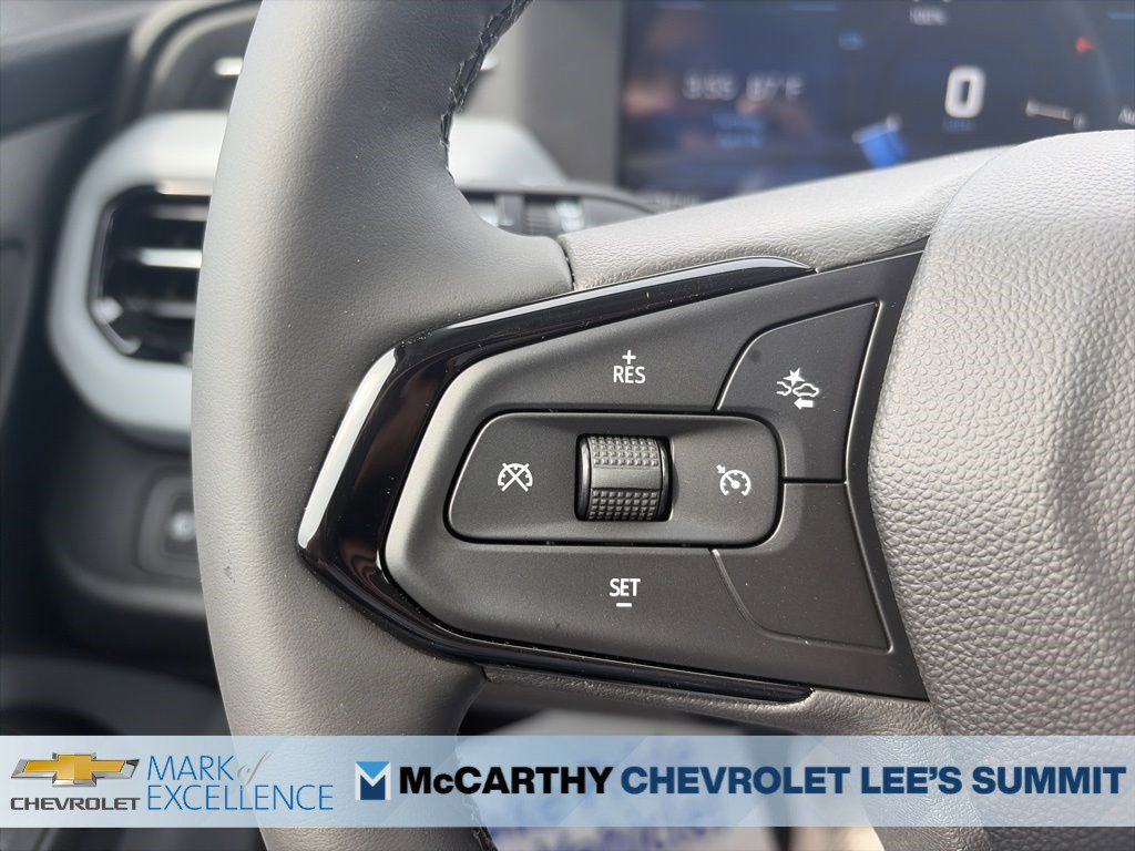 New 2027 Chevrolet Bolt LT w/ Comfort Package FWD image 13