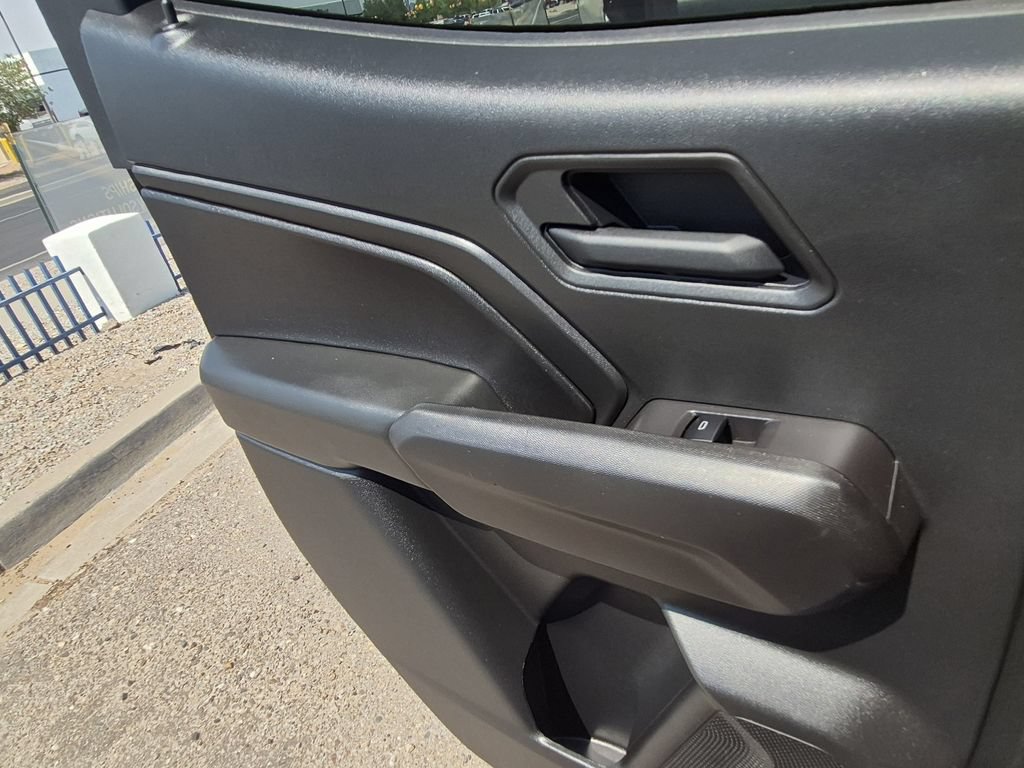 Certified 2025 Chevrolet Colorado Trail Boss AWD/4WD image 11