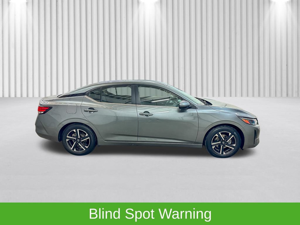 Used 2024 Nissan Sentra SV FWD image 5