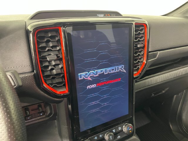 Certified 2024 Ford Ranger Raptor AWD/4WD image 7