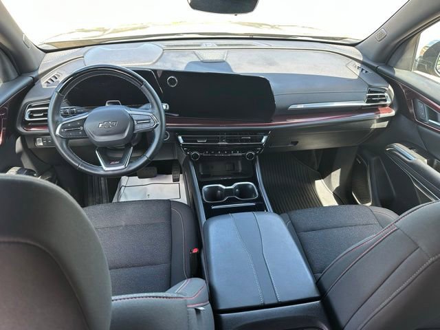 Used 2024 Chevrolet Traverse Z71 w/ Enhanced Driving Package AWD/4WD image 35