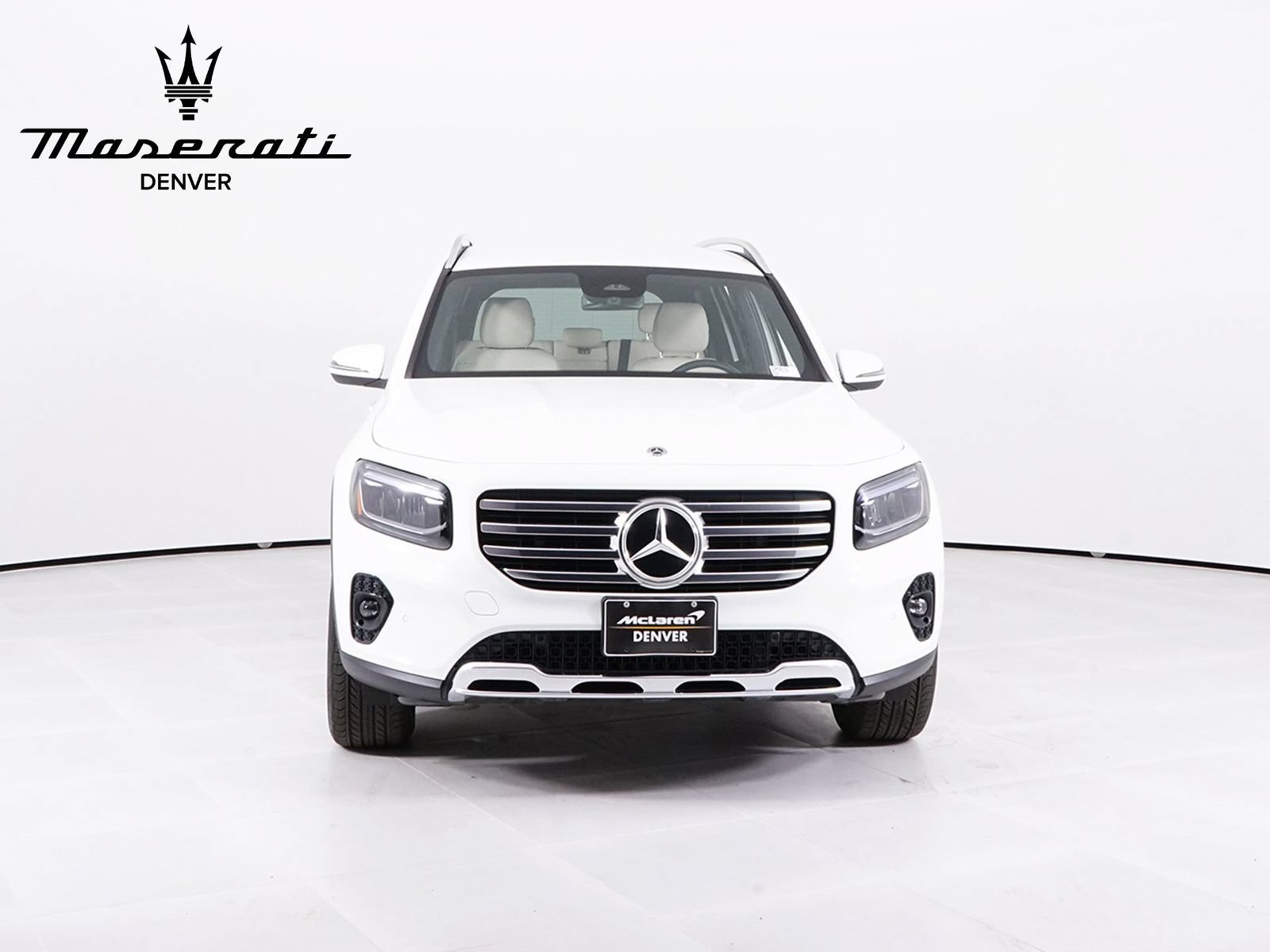 Used 2025 Mercedes-Benz GLB 250 4MATIC image 11