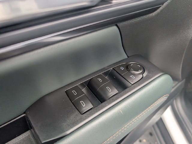 New 2026 GMC Terrain AT4 w/ Technology Package II AWD/4WD image 15