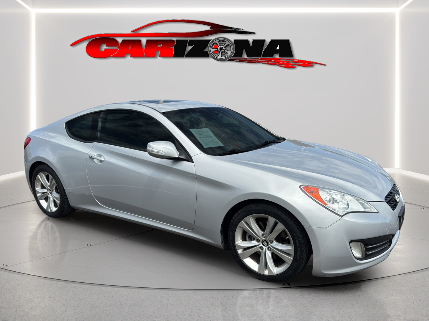 Used 2011 Hyundai Genesis 3.8 RWD image 2