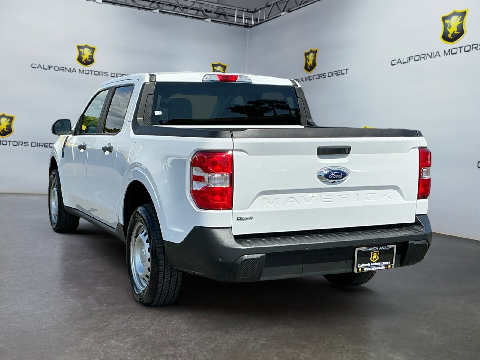 Used 2023 Ford Maverick XL FWD image 7