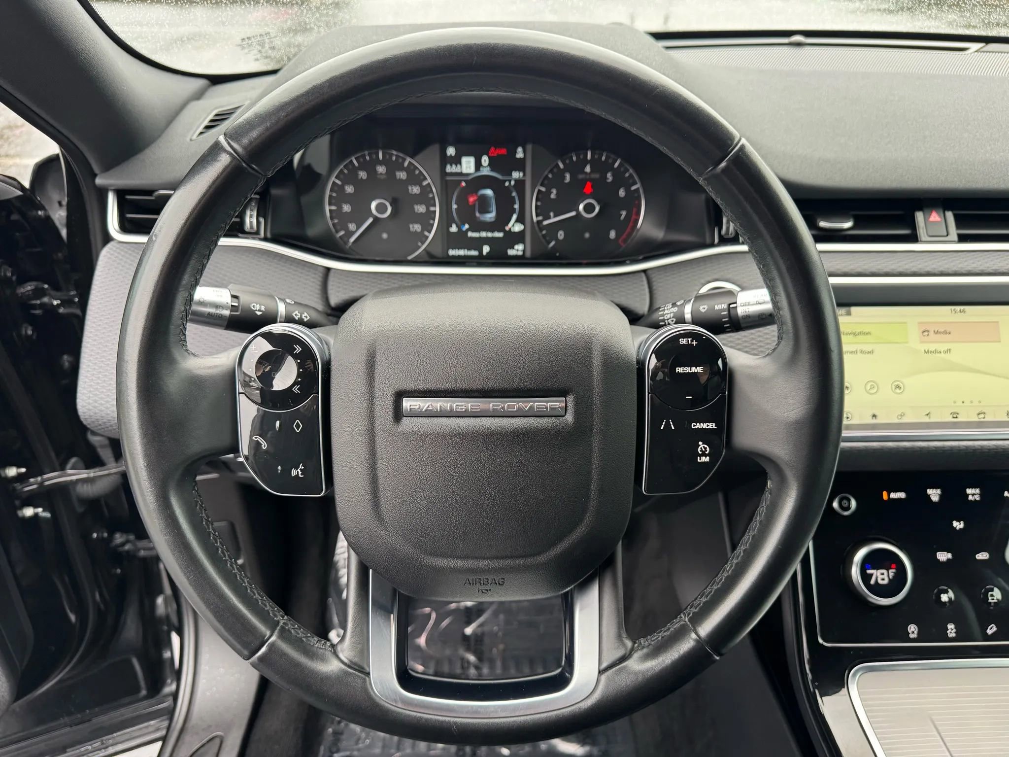 Used 2020 Land Rover Range Rover Evoque S image 33