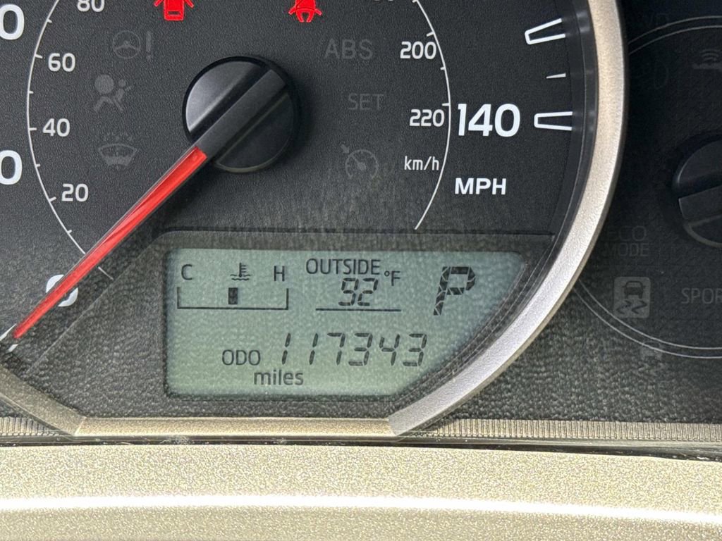 Used 2015 Toyota RAV4 XLE AWD/4WD image 38