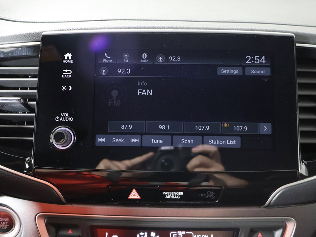 Used 2024 Honda Passport EX-L image 43