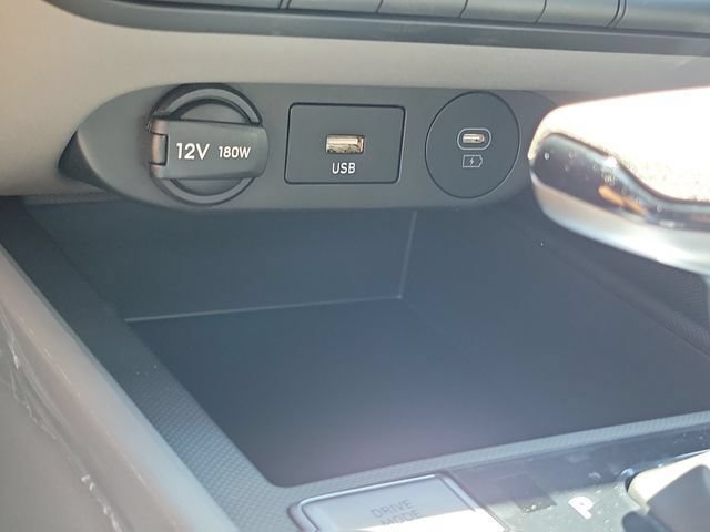 New 2026 Hyundai Elantra Hybrid FWD image 14
