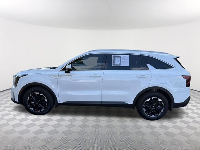 Used 2026 Kia Sorento S w/ S Panoramic Sunroof Package FWD image 8