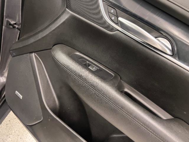 Used 2017 Cadillac XT5 Luxury w/ Driver Awareness Package FWD image 25