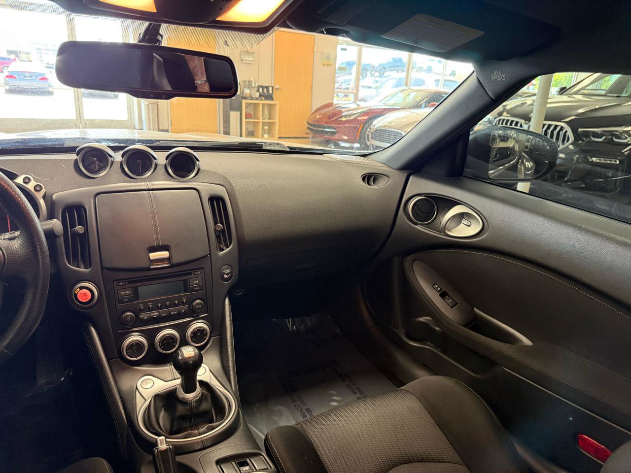 Used 2020 Nissan 370Z Coupe image 12