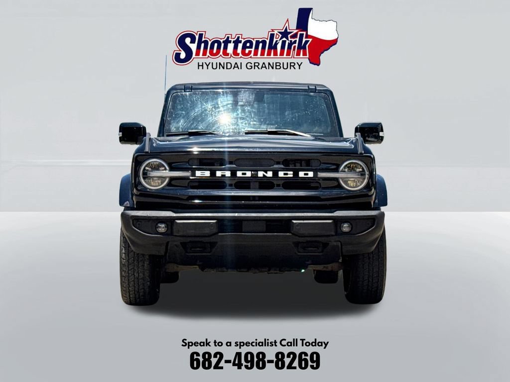 Used 2022 Ford Bronco Outer Banks AWD/4WD image 2