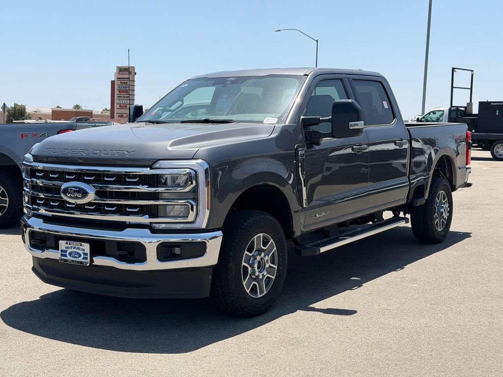 New 2026 Ford F350 Lariat w/ FX4 Off-Road Package AWD/4WD image 4