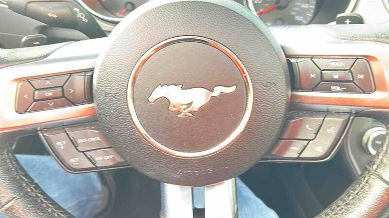 Used 2017 Ford Mustang Premium RWD image 23