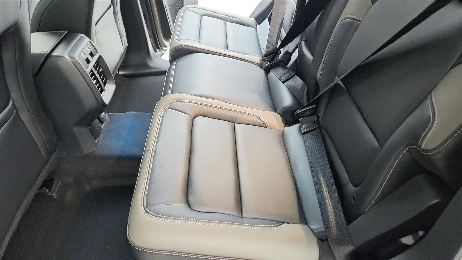 New 2026 Ford Bronco Outer Banks image 18