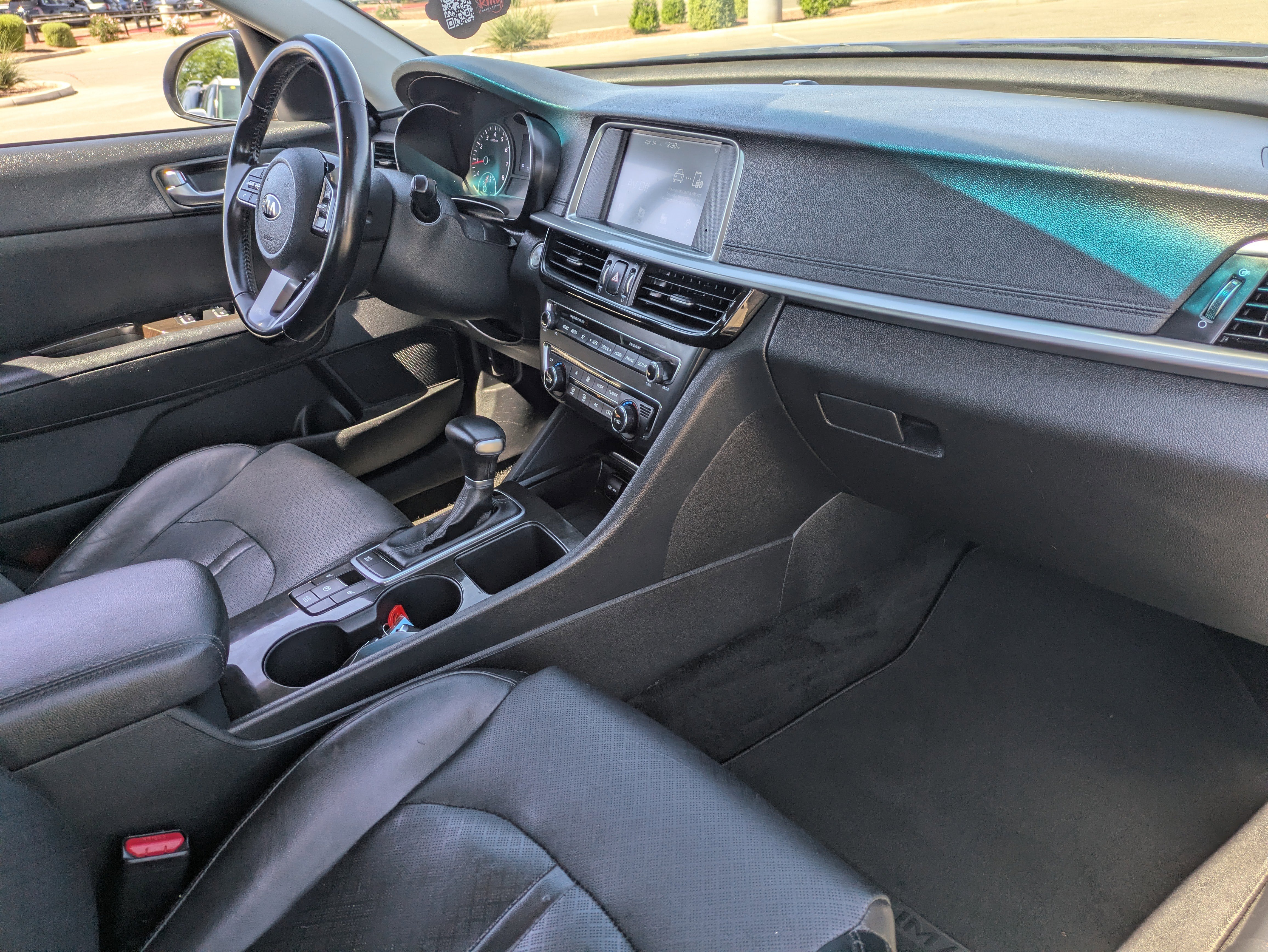 Used 2020 Kia Optima EX image 12