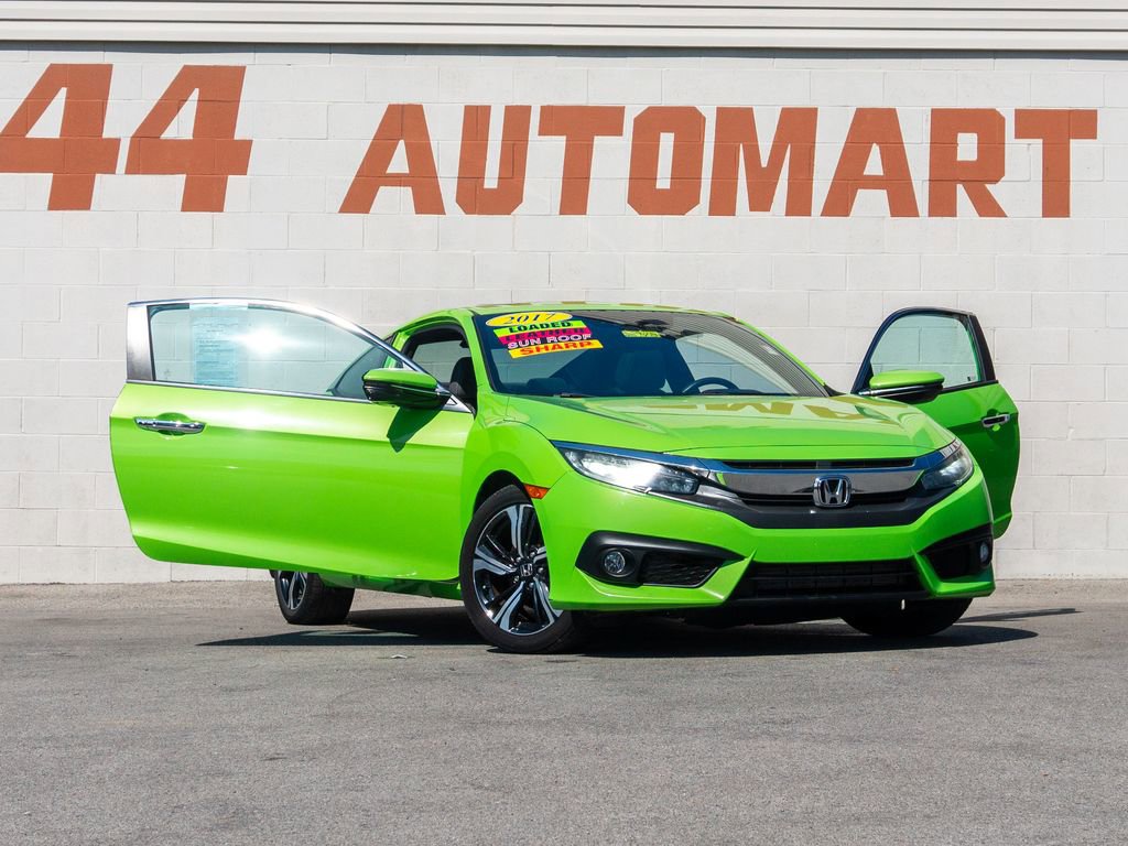 Used 2017 Honda Civic Touring image 12