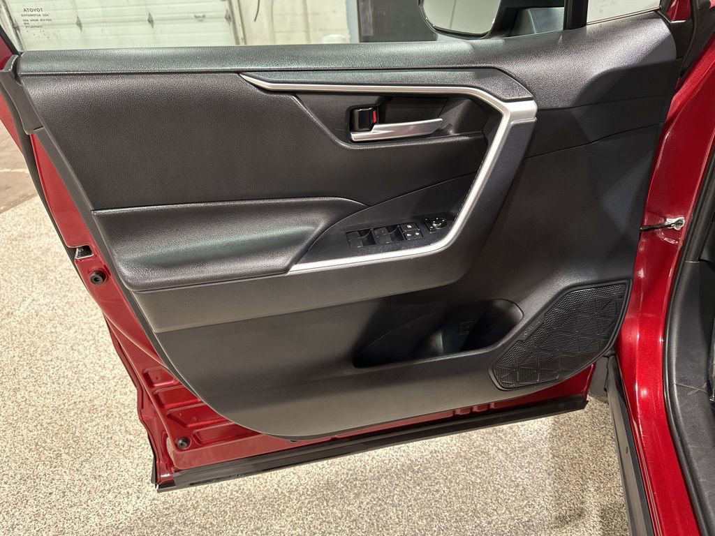 Certified 2019 Toyota RAV4 XLE image 13