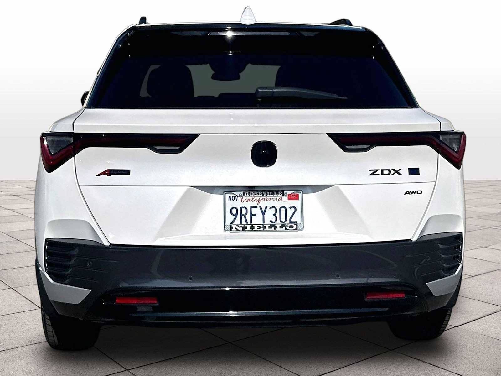 Used 2024 Acura ZDX A-Spec AWD/4WD image 7