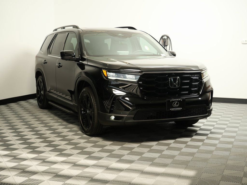 Used 2025 Honda Pilot Black Edition