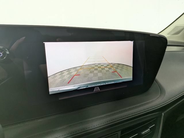 Used 2024 Buick Encore GX Preferred w/ Comfort Package FWD image 6