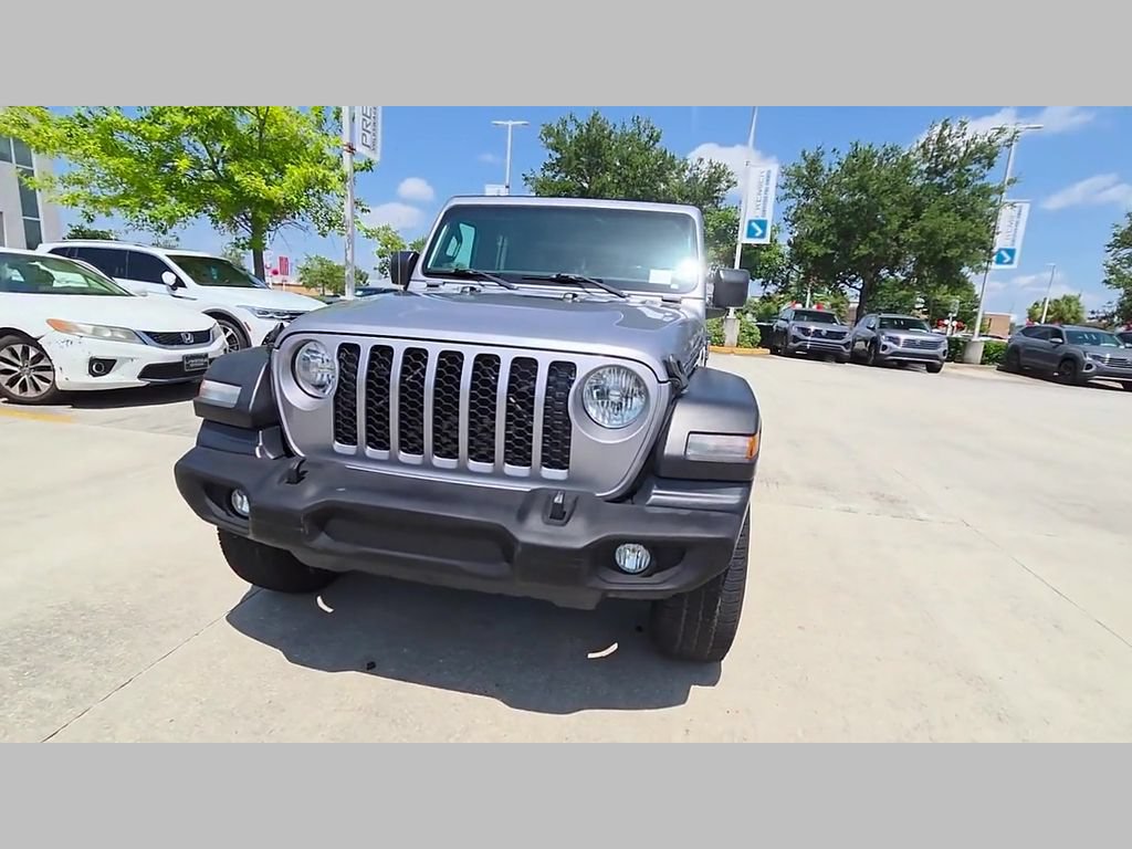Used 2020 Jeep Gladiator Sport w/ Quick Order Package 24S AWD/4WD image 44