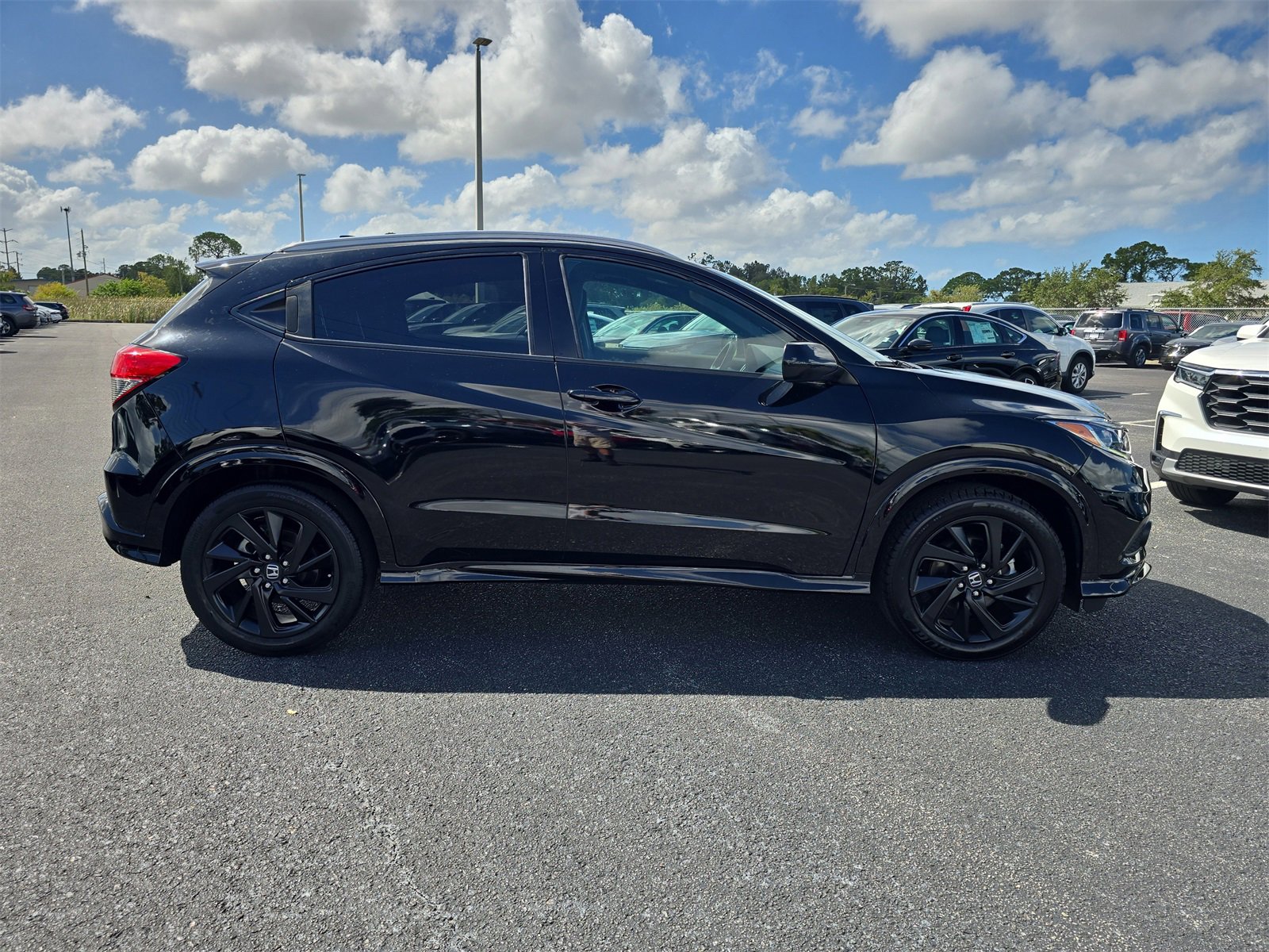 Certified 2021 Honda HR-V Sport image 3