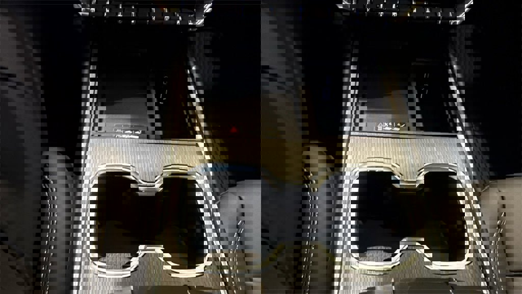 New 2026 GMC Acadia Elevation w/ Black Edition image 28