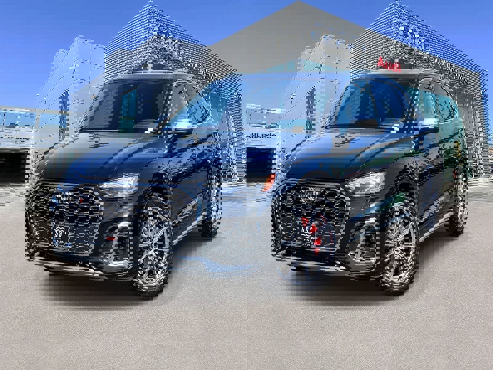 Used 2023 Audi SQ5 Prestige w/ Prestige Package video 1