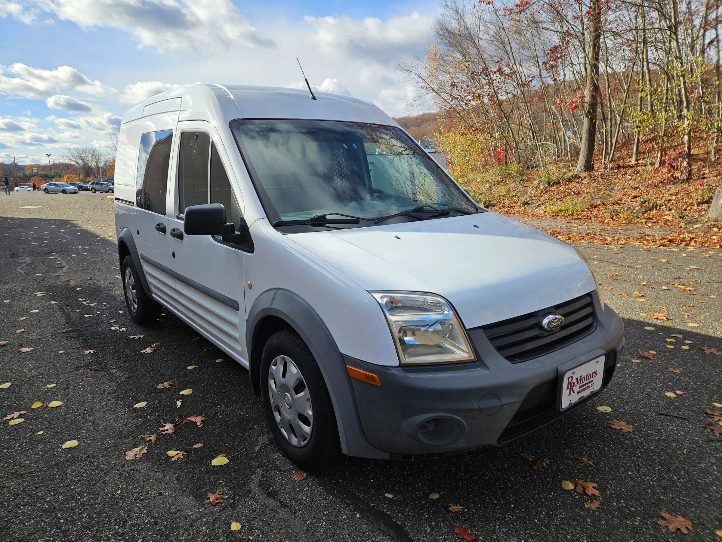 Used 2010 Ford Transit Connect XL image 3