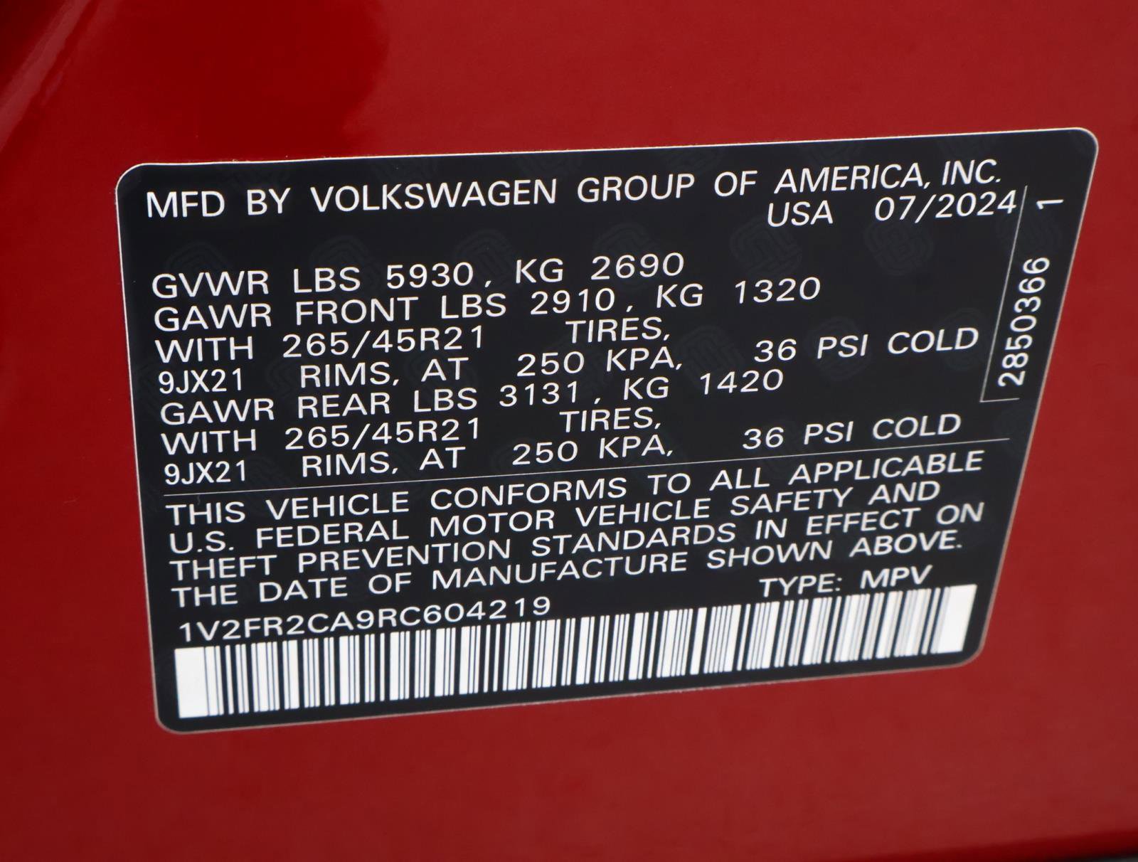 Used 2024 Volkswagen Atlas SEL Premium R-Line AWD/4WD image 24
