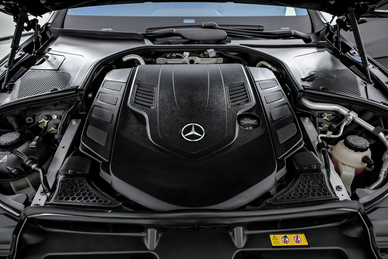 Used 2021 Mercedes-Benz Maybach S 580 4MATIC image 17