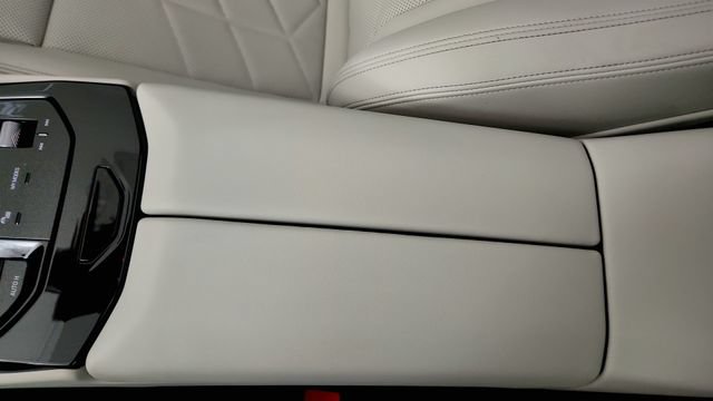 Used 2026 BMW 530i w/ M Sport Package RWD image 64