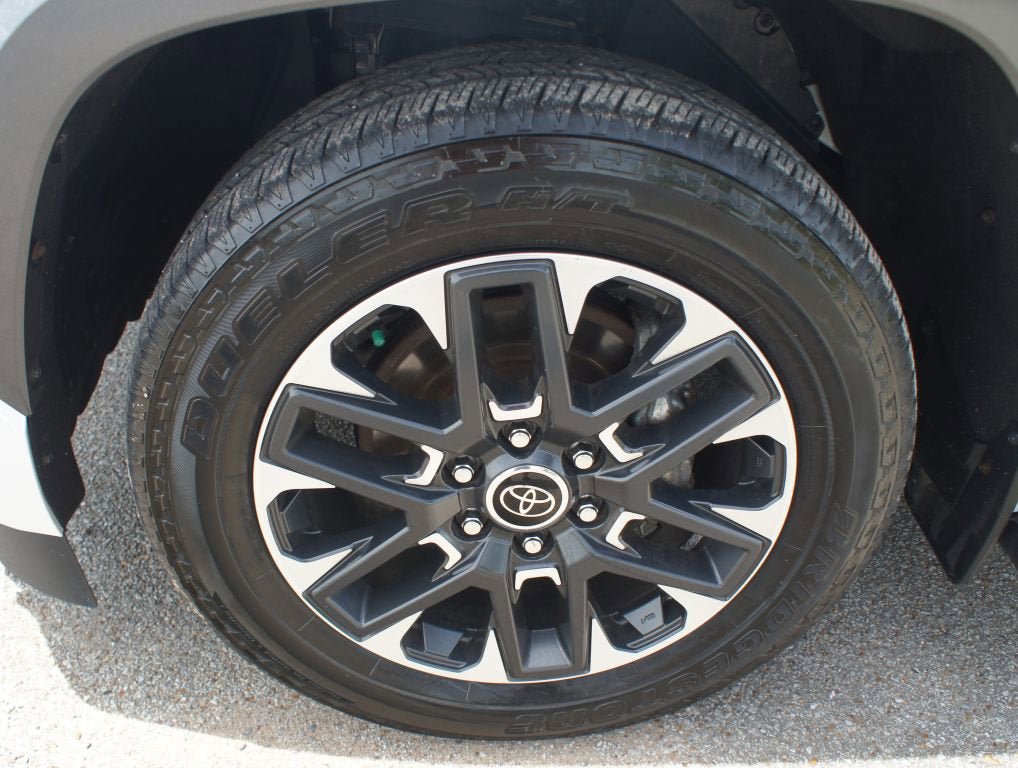 Used 2023 Toyota Sequoia Limited w/ Tow Technology Package AWD/4WD image 27