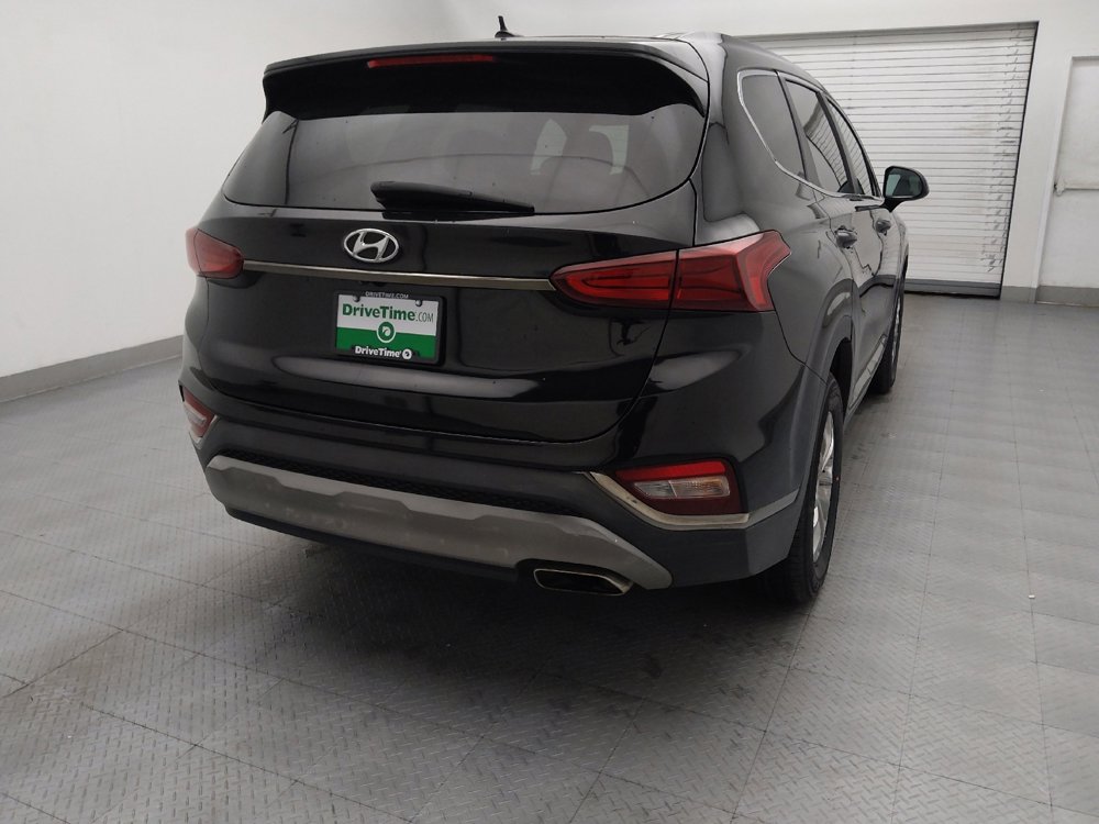 Used 2019 Hyundai Santa Fe SE image 7