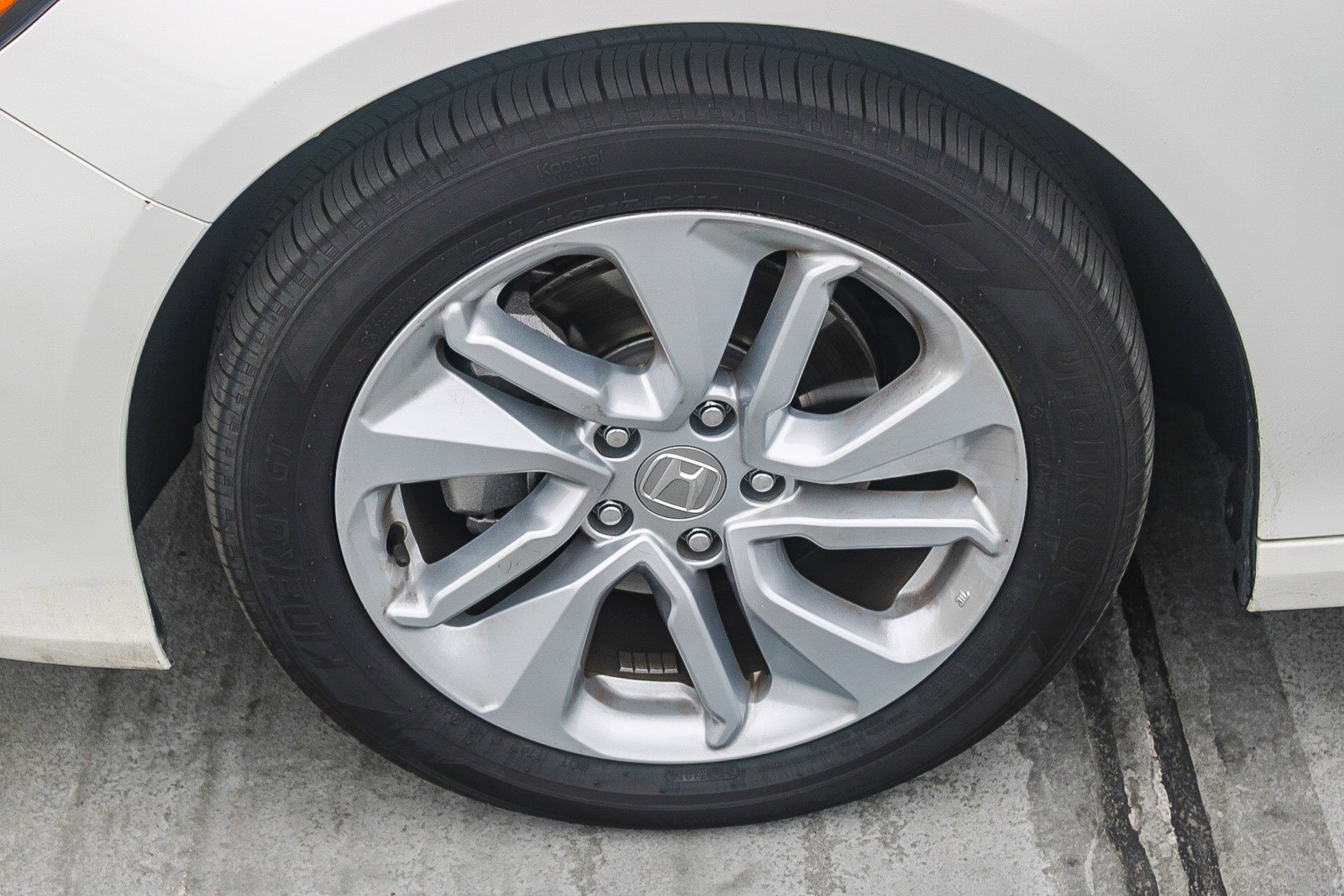 Used 2020 Honda Accord LX image 14