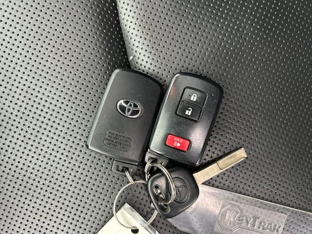 Used 2020 Toyota RAV4 Limited w/ Limited Grade Weather Package AWD/4WD image 30
